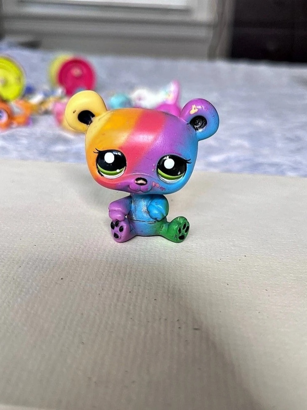 Hasbro Littlest Pet Shop Rainbow Bear #2584 Toy